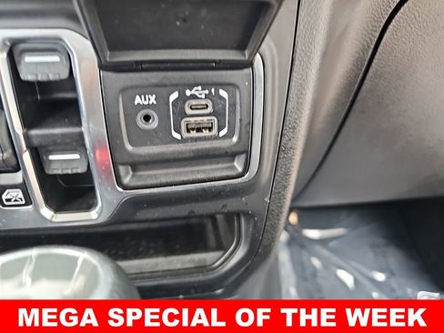 Used 2023 Jeep Wrangler Unlimited w/ Cold Weather Group image 23