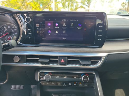 Used 2023 Kia K5 EX image 23