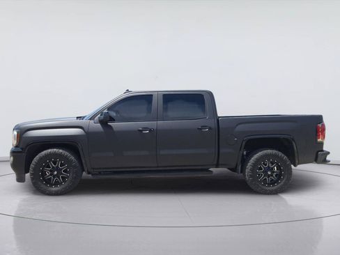 Used 2017 GMC Sierra 1500 Denali w/ Denali Ultimate Package AWD/4WD image 2