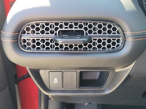 Certified 2026 Honda HR-V Sport image 22