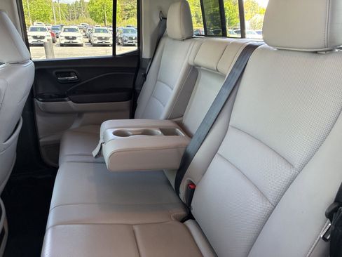 Used 2019 Honda Ridgeline RTL image 17