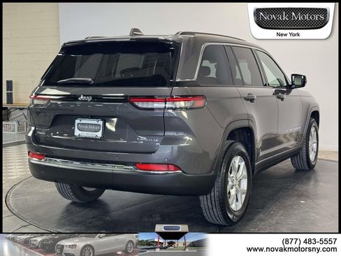 Used 2023 Jeep Grand Cherokee Limited AWD/4WD image 11