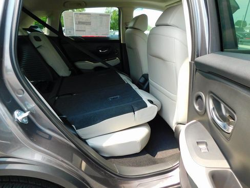 Used 2026 Honda HR-V EX-L image 25