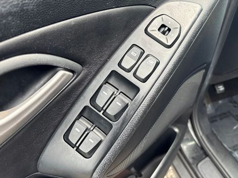 Used 2013 Hyundai Tucson GLS FWD image 26