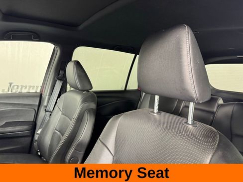 Used 2022 Honda Passport EX-L image 12