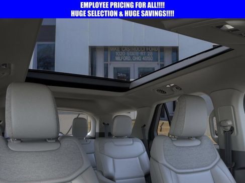 New 2026 Ford Explorer Active w/ Active Comfort Package AWD/4WD image 22