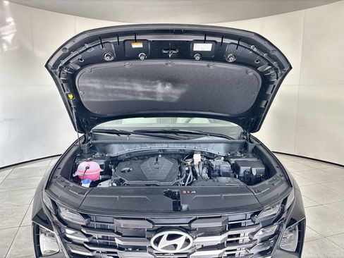 Certified 2025 Hyundai Tucson SEL FWD image 17