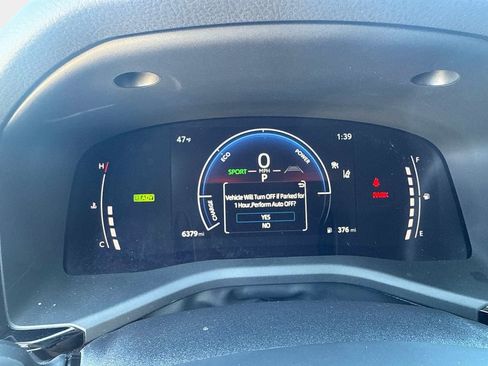 Used 2025 Toyota Camry LE image 26