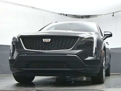 Used 2019 Cadillac XT4 Sport w/ LPO, Midnight Sport Package FWD image 35