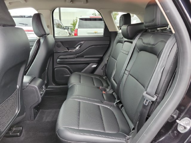 Used 2023 Lincoln Corsair AWD w/ Equipment Group 101A image 21