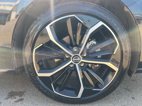 Used 2024 Nissan Altima 2.5 SR FWD image 21
