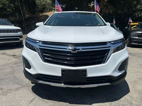 Used 2024 Chevrolet Equinox LT FWD image 2