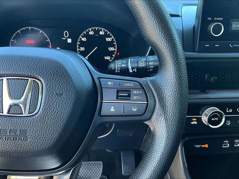 Used 2024 Honda CR-V EX image 12