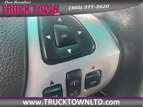 Used 2014 Ford Explorer XLT w/ Equipment Group 202A AWD/4WD image 21