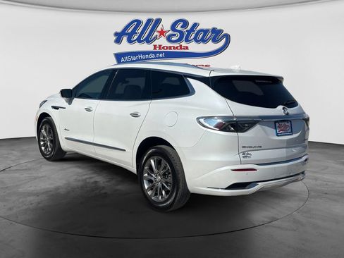 Used 2022 Buick Enclave Avenir FWD image 7
