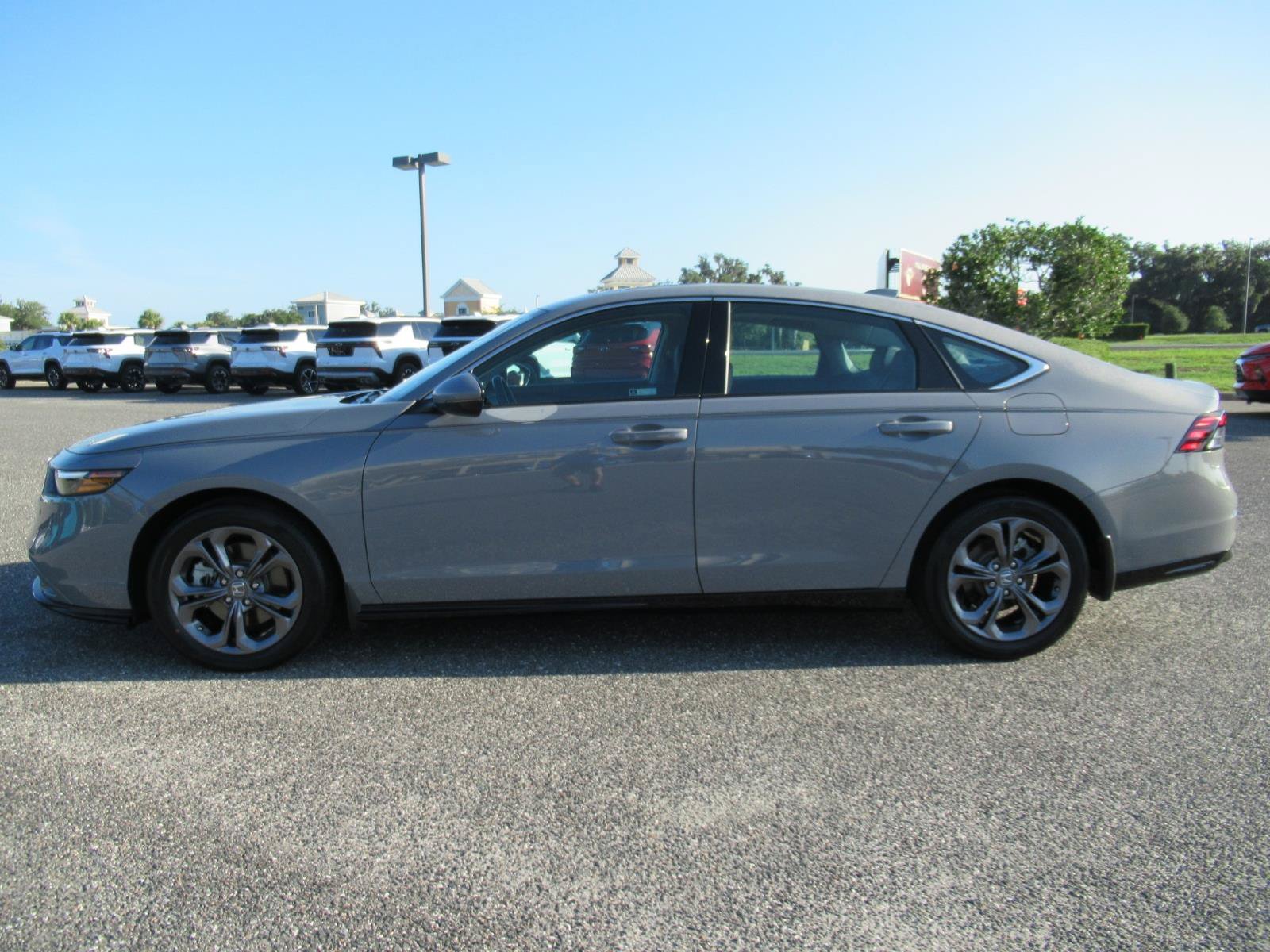 Used 2024 Honda Accord EX-L image 4