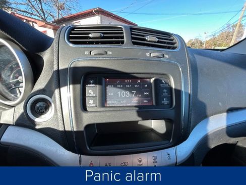 Used 2013 Dodge Journey SXT w/ Flexible Seating Group image 34