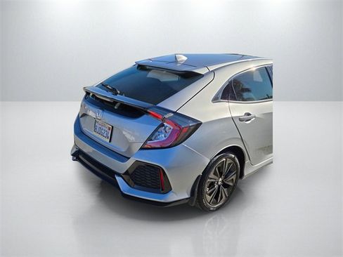 Used 2019 Honda Civic EX image 6