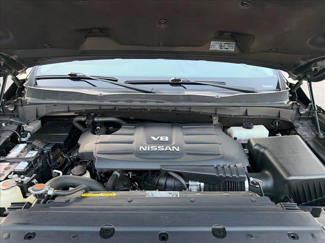 Used 2017 Nissan Titan Platinum Reserve RWD image 33