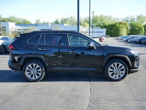 Used 2020 Toyota RAV4 Limited AWD/4WD image 7
