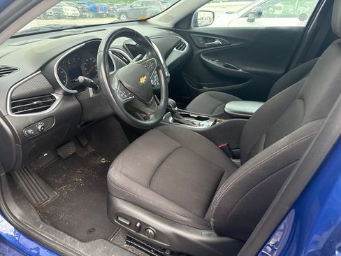 Used 2023 Chevrolet Malibu RS FWD image 5