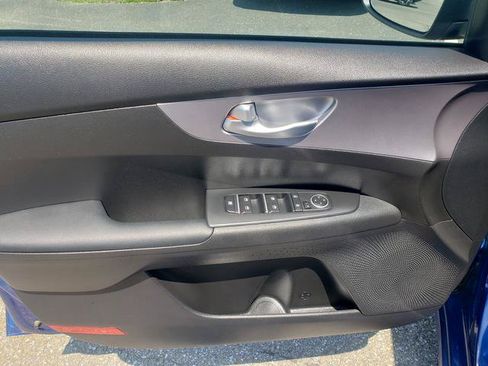 Certified 2024 Kia Forte LXS FWD image 12