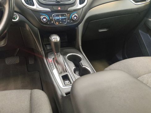 Used 2019 Chevrolet Equinox LT FWD image 26