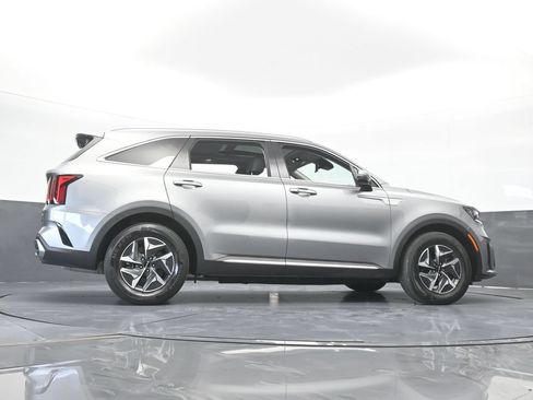 Used 2023 Kia Sorento EX w/ Panoramic Sunroof Package FWD image 67