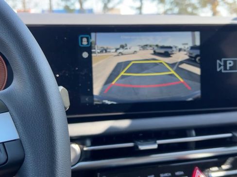 Used 2026 Hyundai Tucson SEL FWD image 25
