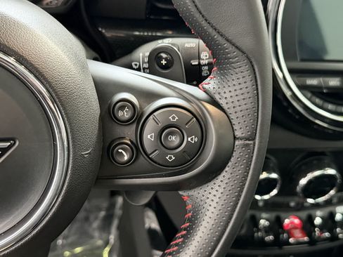 Used 2019 MINI Cooper Clubman S w/ Storage Package AWD/4WD image 17