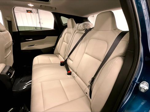 New 2025 Nissan Murano SL AWD/4WD image 11