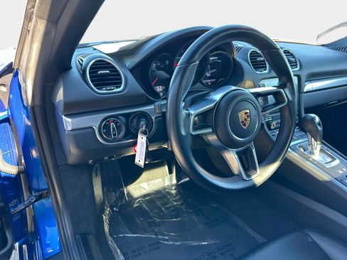 Used 2017 Porsche 718 Boxster image 19