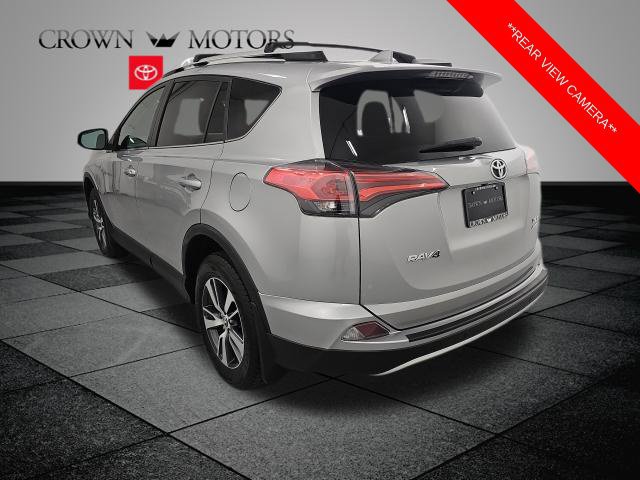 Used 2016 Toyota RAV4 XLE w/ Convenience Package AWD/4WD image 4