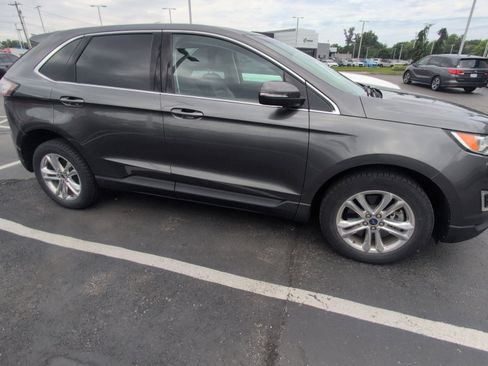 Used 2016 Ford Edge SEL w/ Equipment Group 201A AWD/4WD image 15