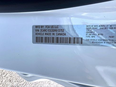 New 2025 Chrysler Voyager LX image 11