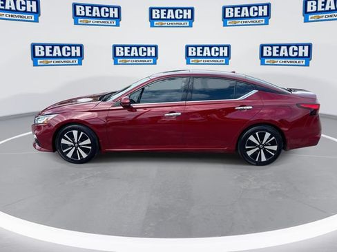 Used 2021 Nissan Altima 2.5 SL FWD image 5