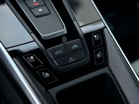 Used 2022 Porsche 911 Turbo S image 52