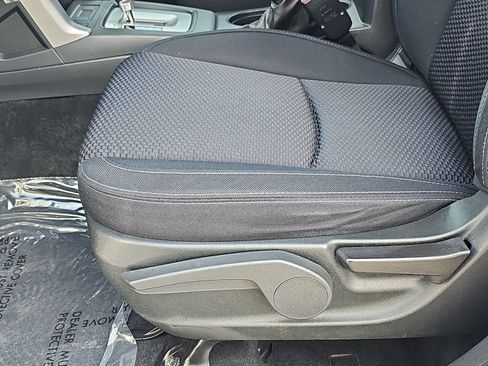 Used 2017 Subaru Forester 2.5i AWD/4WD image 29