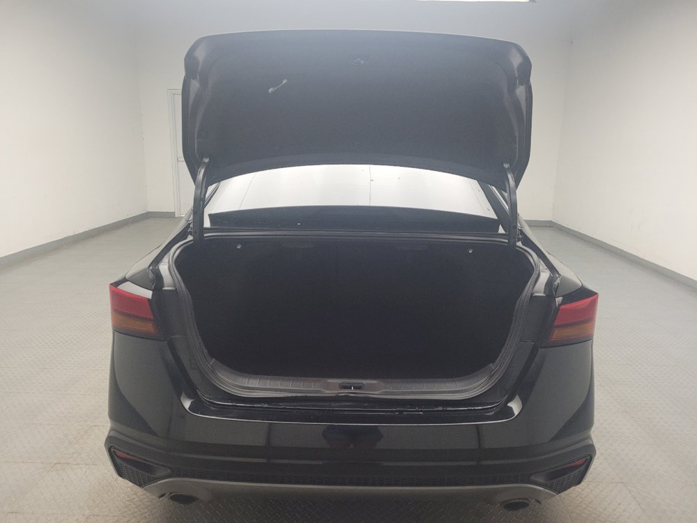 Used 2019 Nissan Altima 2.5 SR FWD image 29
