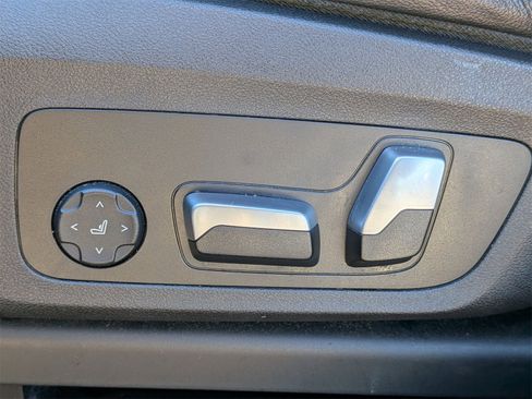 Used 2022 BMW X3 xDrive30i w/ Convenience Package image 16