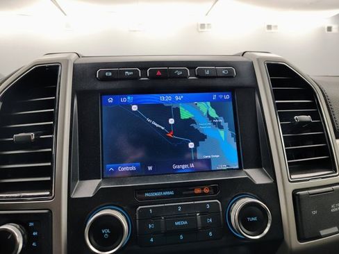Certified 2020 Ford F350 Lariat AWD/4WD image 3
