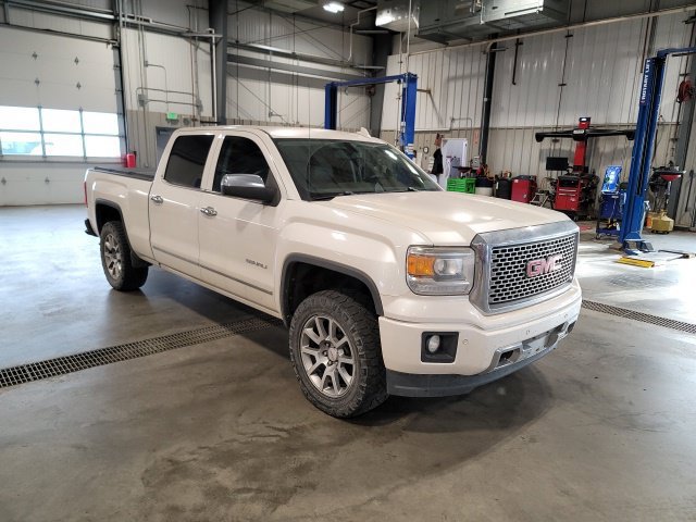Used 2015 GMC Sierra 1500 Denali AWD/4WD image 1