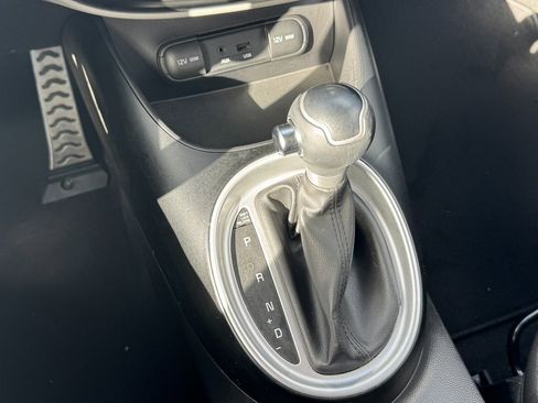 Used 2014 Kia Soul image 18