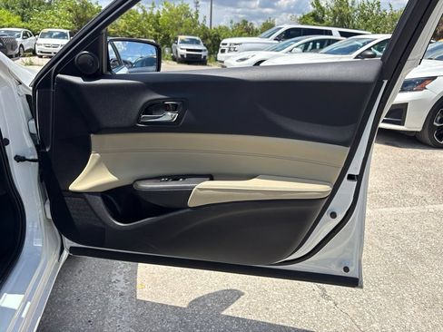 Used 2016 Acura ILX FWD image 19
