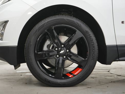 Used 2020 Chevrolet Equinox Premier w/ Premier Redline Edition image 31