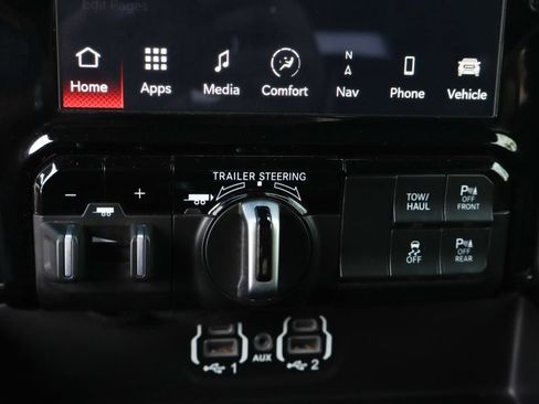 Used 2022 RAM 1500 Laramie w/ Sport Appearance Package AWD/4WD image 41