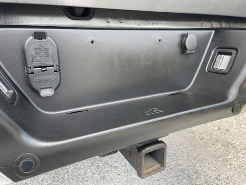 Used 2018 Ford F150 Lariat image 37