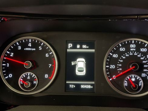 Used 2022 Kia K5 LXS FWD image 12