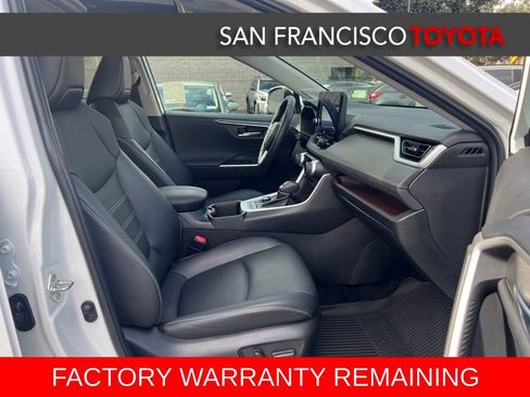 Used 2023 Toyota RAV4 Limited image 20