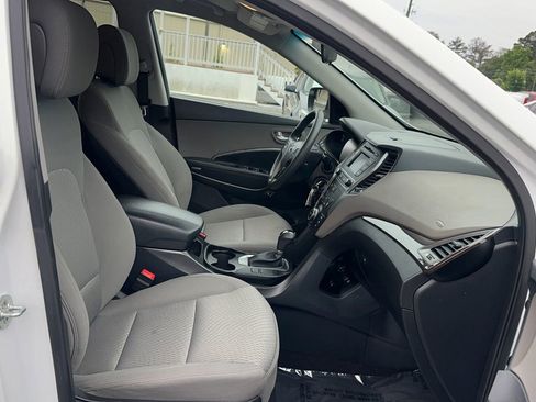 Used 2017 Hyundai Santa Fe Sport AWD/4WD image 18
